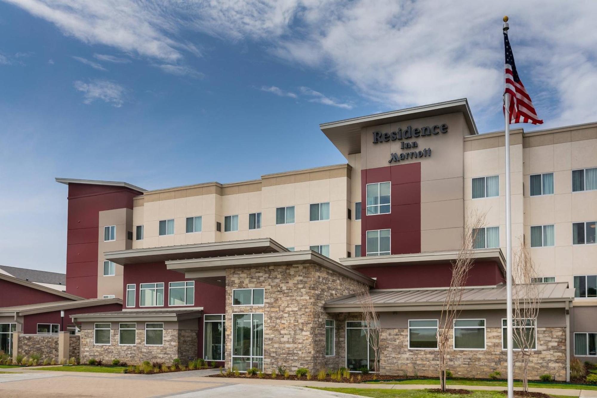 Residence Inn By Marriott Dallas Plano/Richardson At Coit Rd. Exterior photo